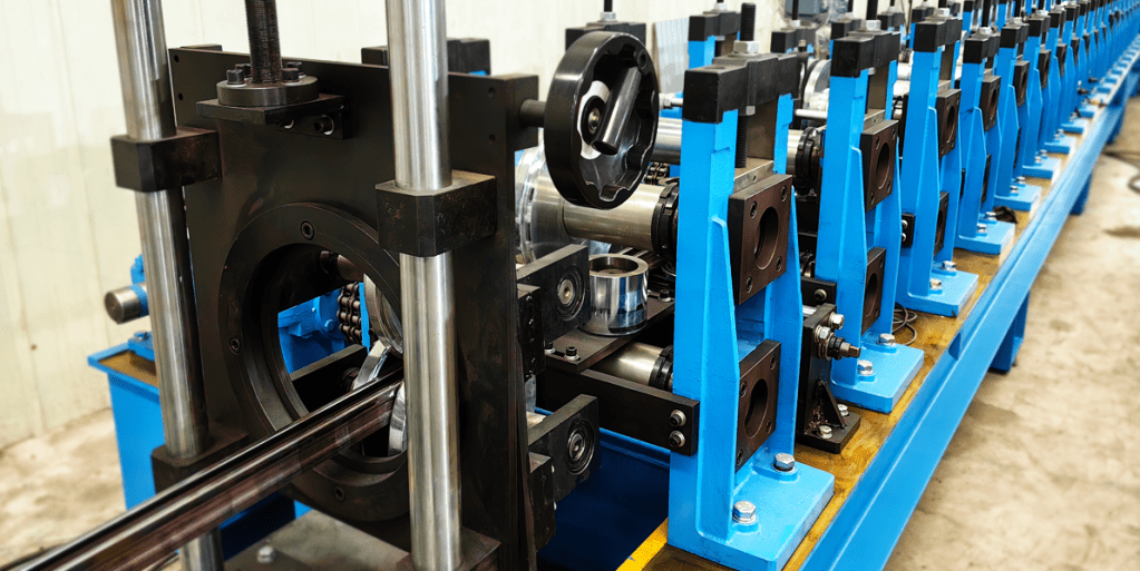 G channel roll forming machine