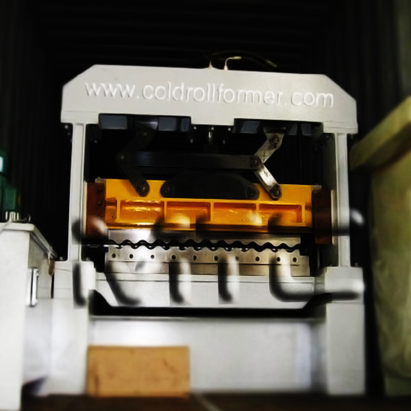 corrugated roof panel roll forming machine