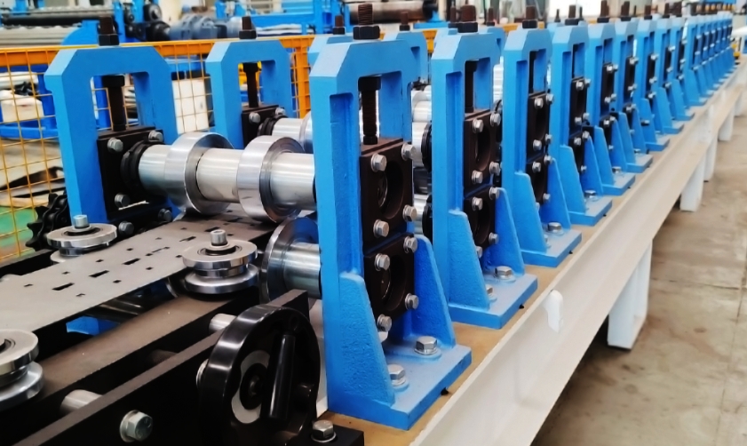 Cast-iron Stands Strut channel roll forming machines