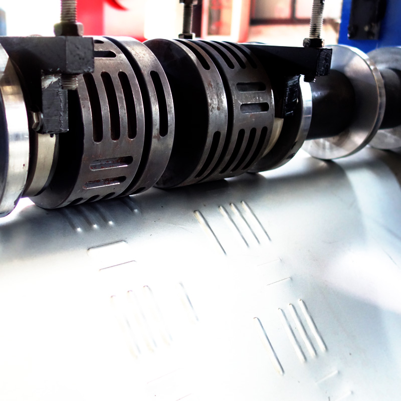 Laminas Losacero 25 floor deck machine