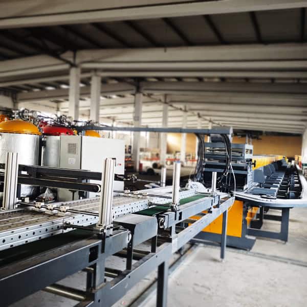 rockwool insulated pu edged metal siding production line